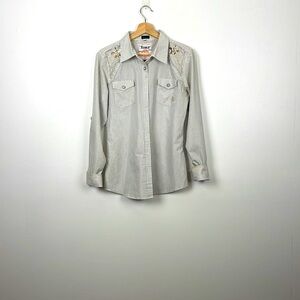 ROAR button down shirt women size L long sleeve striped western cotton 2 pockets